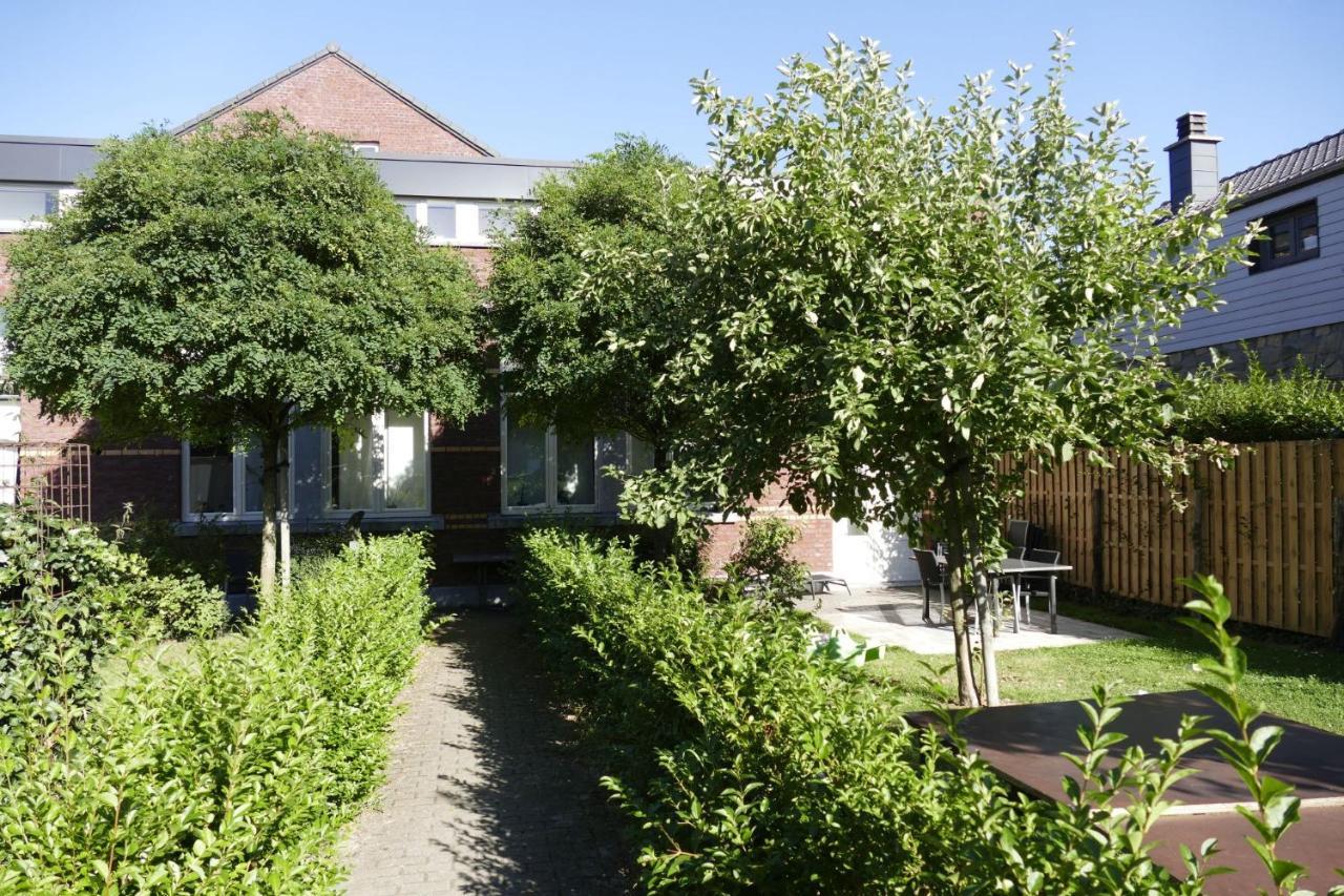 De Oude School Apartment Visé Exterior photo